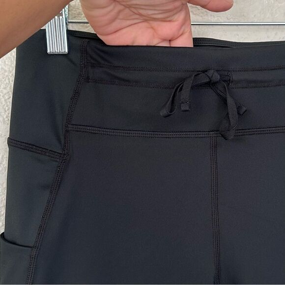 Fabletics Ultracool Black Shine Panel 7/8 Athletic Leggings - Picture 5 of 12